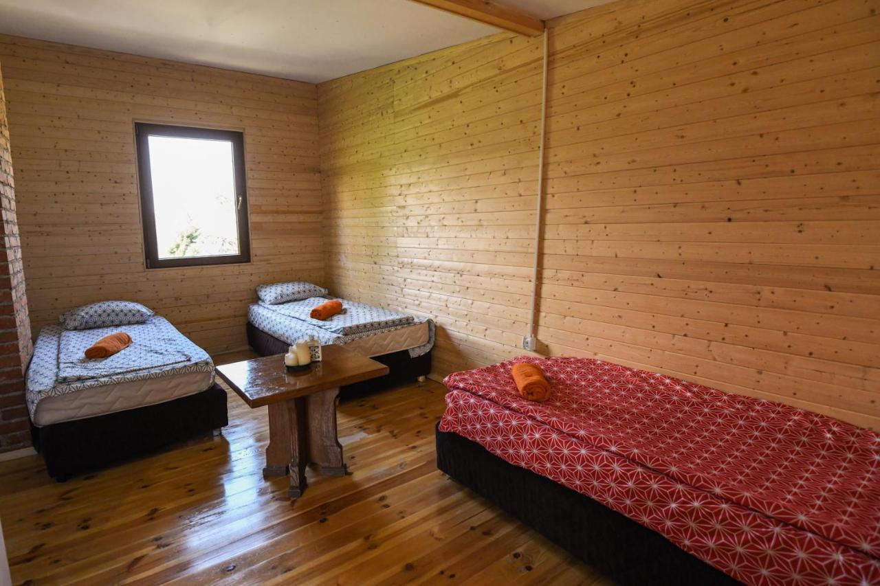 Cece'S Home Mavrovo Exterior photo
